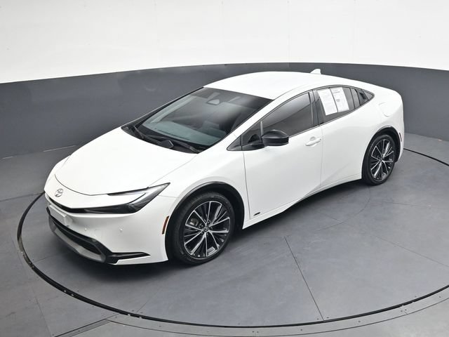 Used 2023 Toyota Prius XLE AWD/4WD image 30