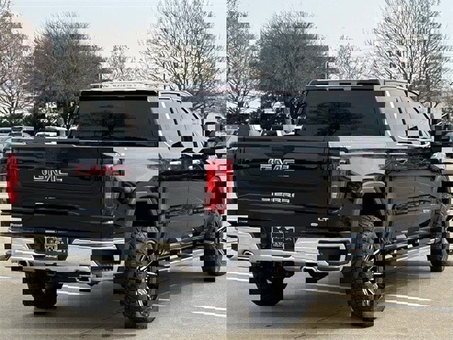 Used 2022 GMC Sierra 1500 SLT image 5