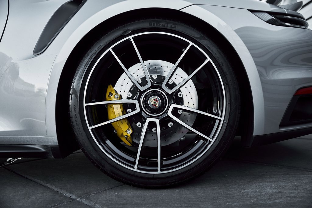 Used 2021 Porsche 911 Turbo S image 15