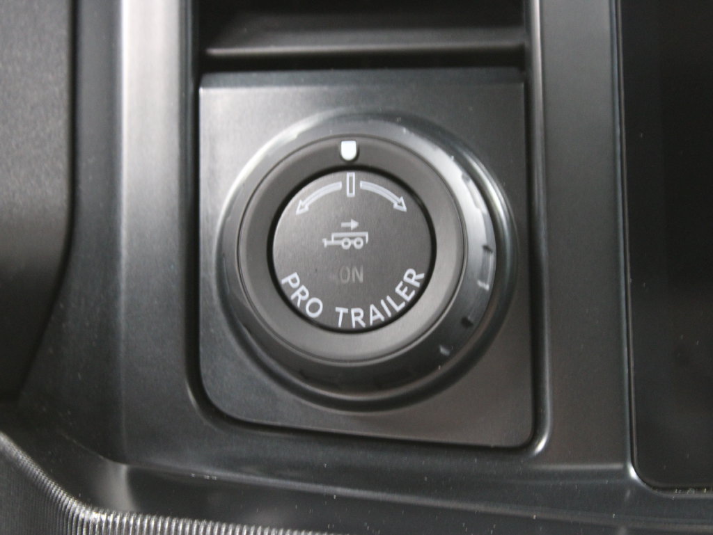 Used 2026 Ford F250 Platinum AWD/4WD image 71