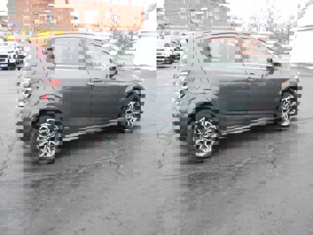 Used 2019 Chevrolet Sonic LT w/ Convenience Package image 5