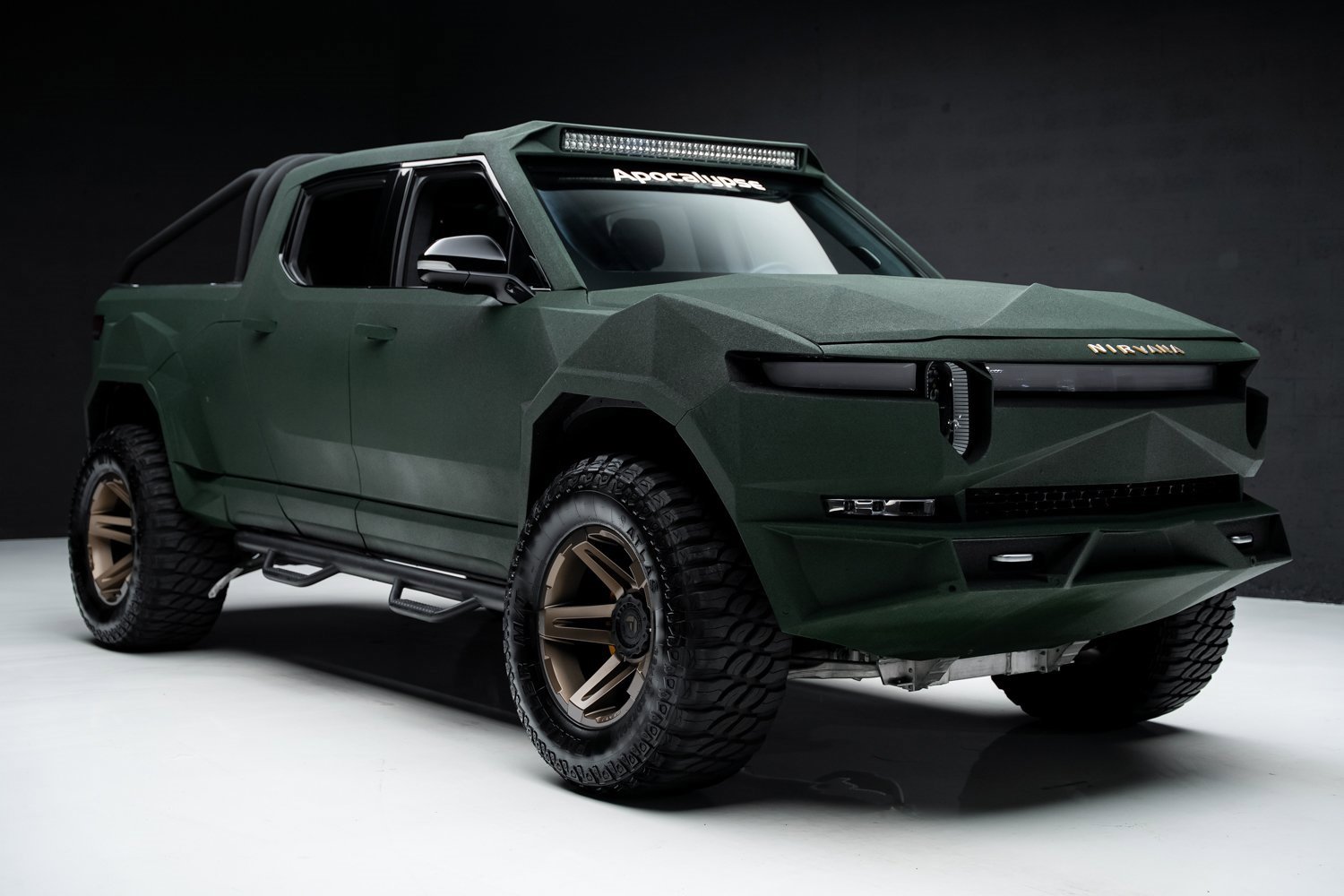 Used 2022 Rivian R1T Adventure image 75