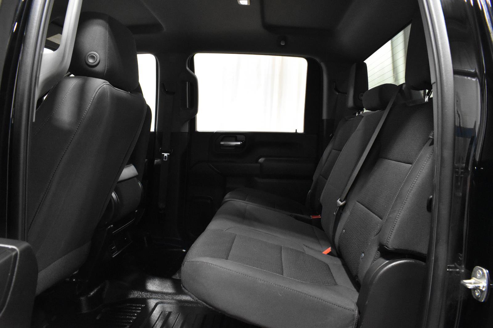 Used 2022 Chevrolet Silverado 2500 W/T w/ WT Convenience Package image 4