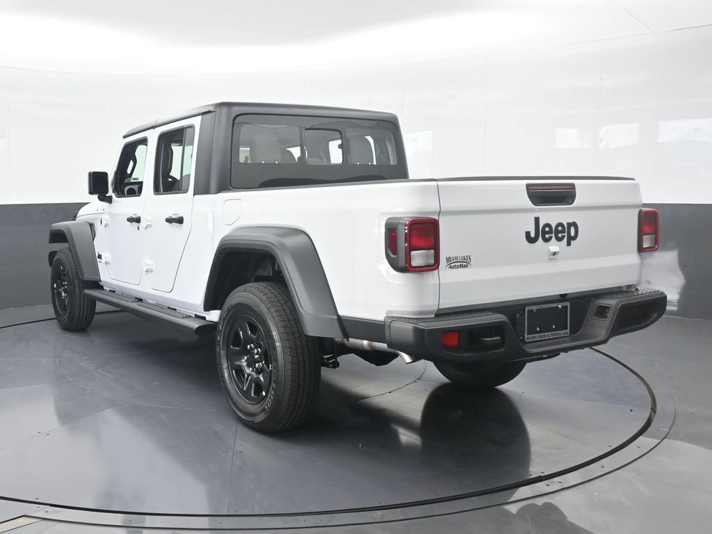 New 2026 Jeep Gladiator Sport AWD/4WD image 4
