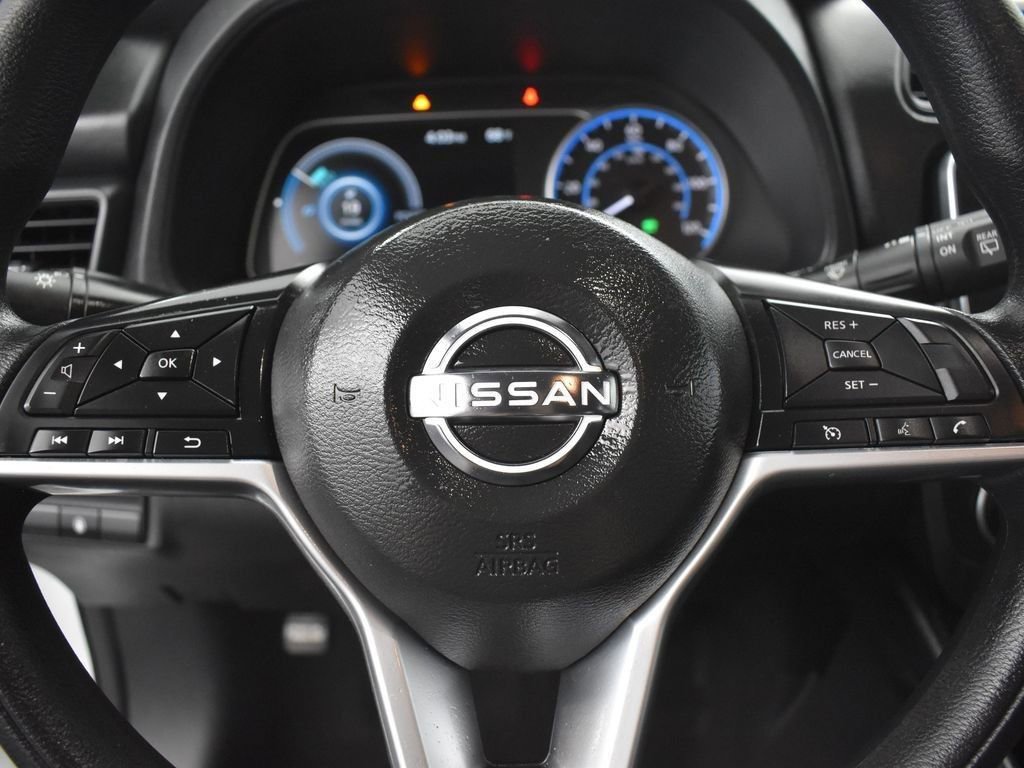 Used 2024 Nissan Leaf S image 29