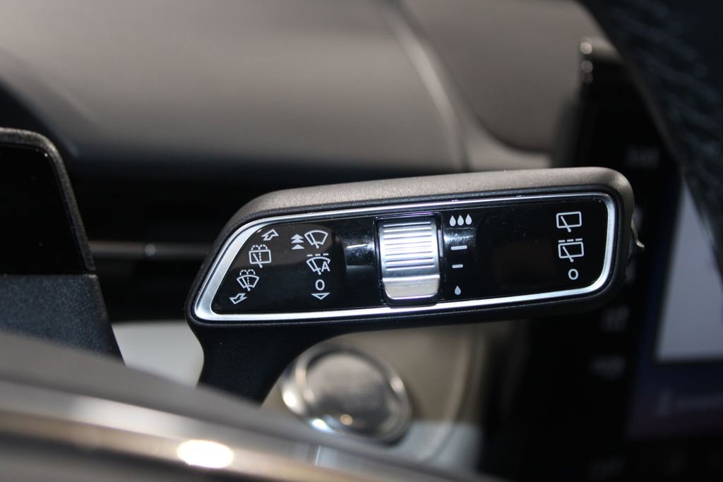 Used 2024 Lincoln Nautilus Reserve image 39