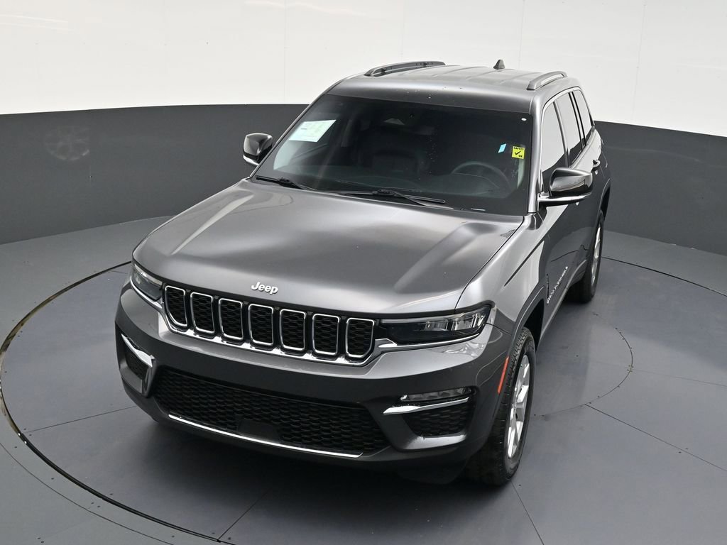 Used 2023 Jeep Grand Cherokee Limited image 19