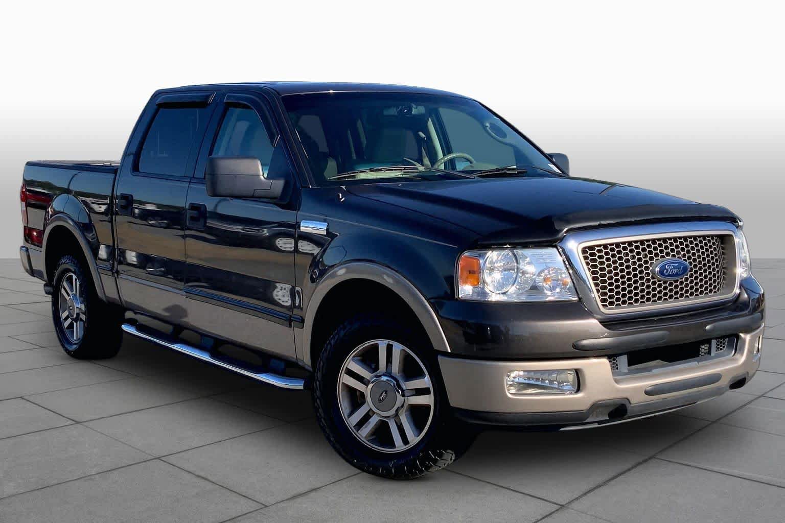 Used 2005 Ford F150 Lariat RWD image 2