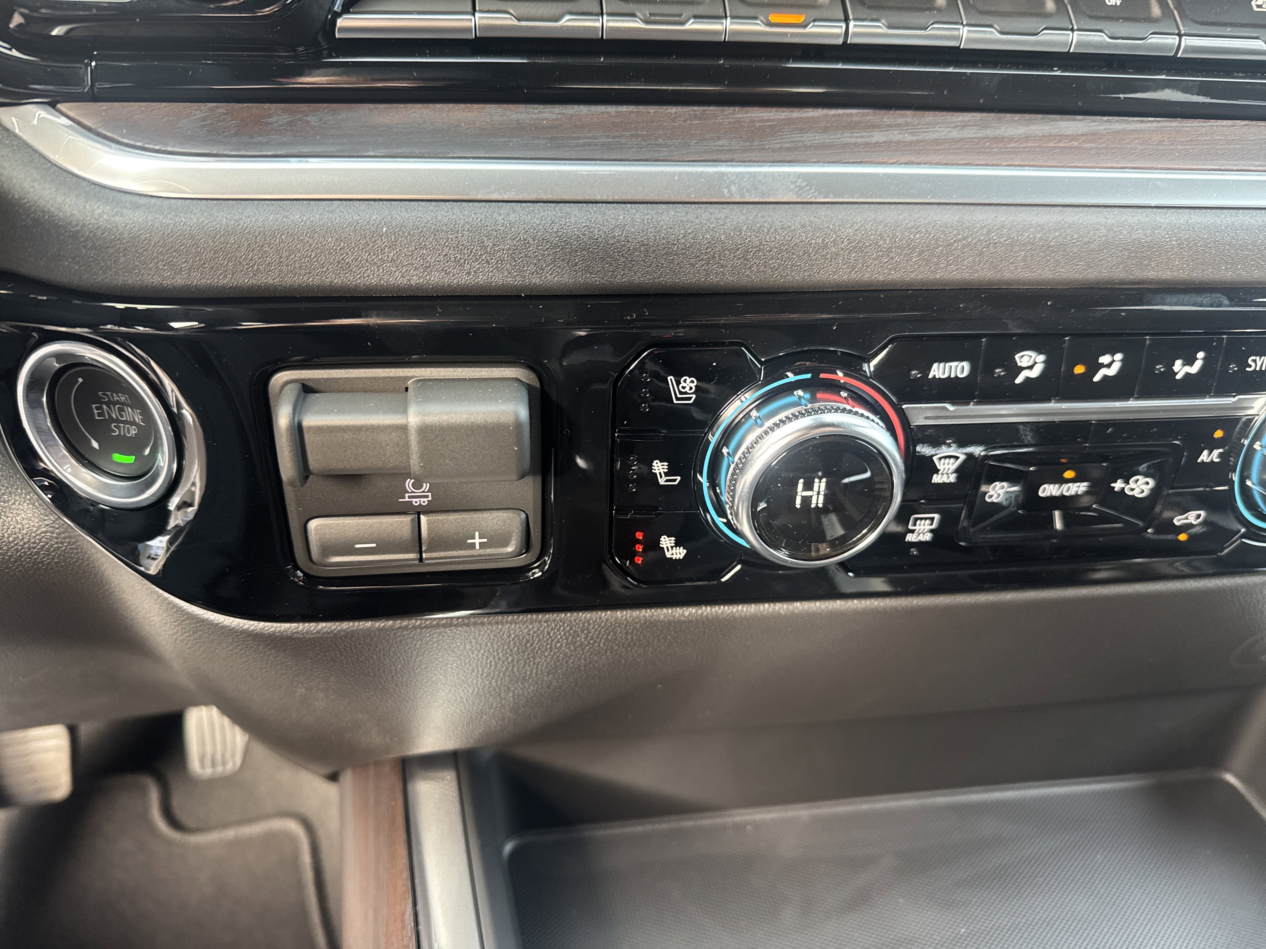 New 2026 GMC Sierra 1500 SLT w/ SLT Premium Package image 28