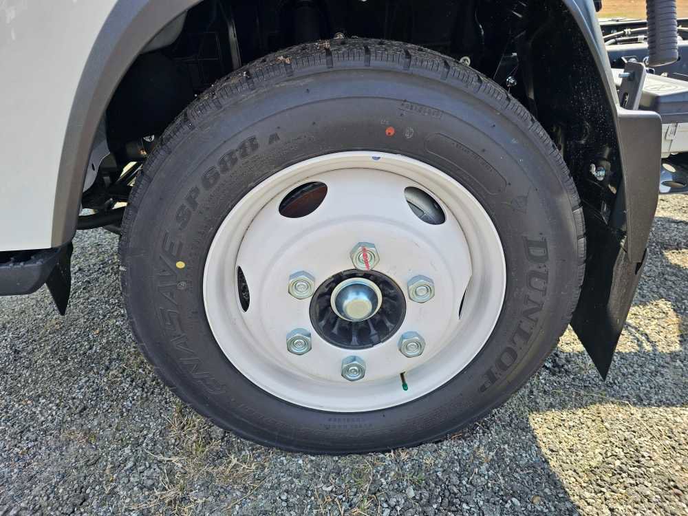 New 2025 Chevrolet Low Cab Forward RWD image 5