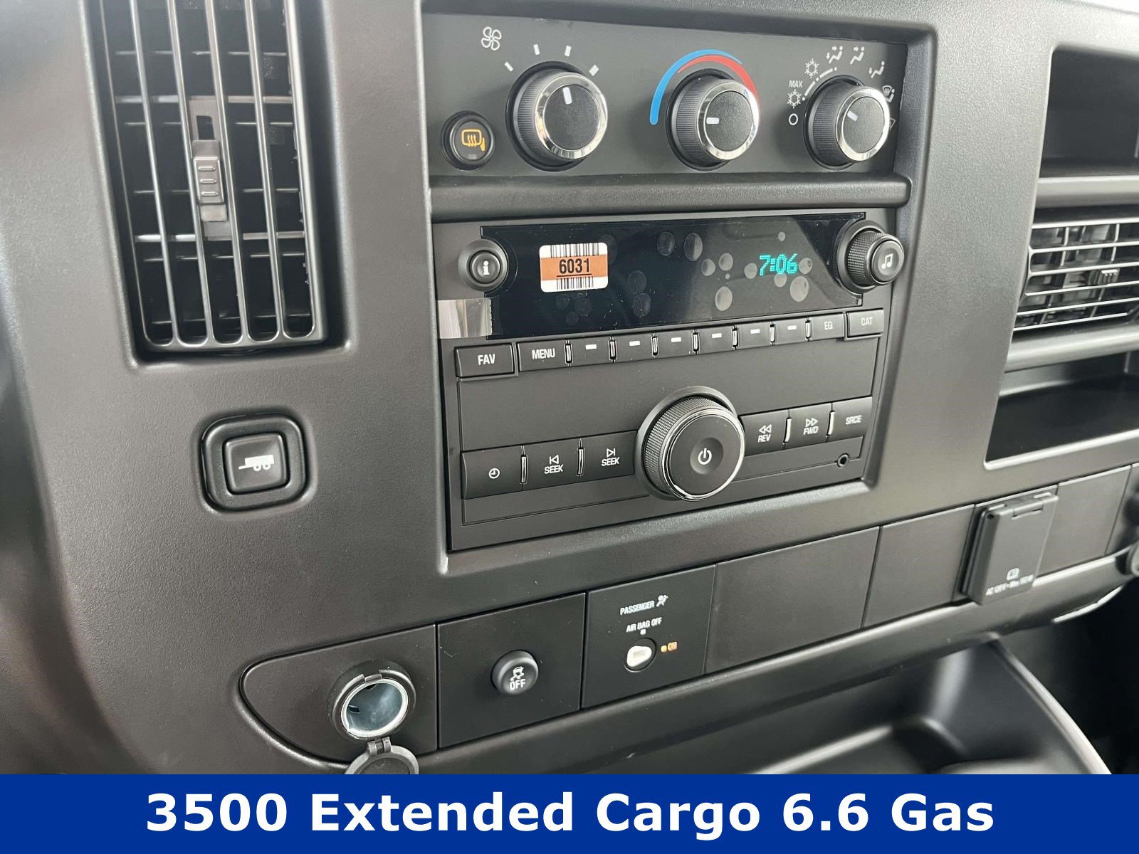 New 2026 Chevrolet Express 3500 Extended w/ Driver Convenience Package RWD image 23