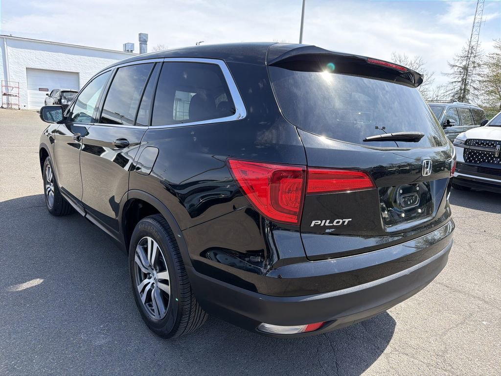 Used 2016 Honda Pilot EX image 3