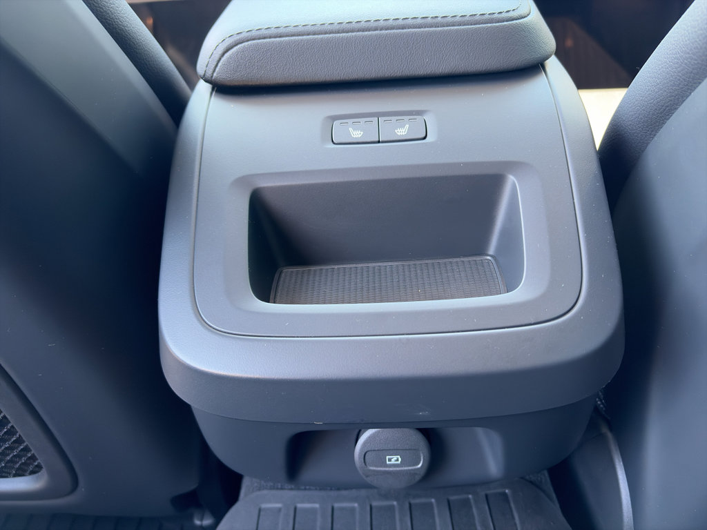 Used 2024 Volvo S60 B5 Core w/ Climate Package image 14