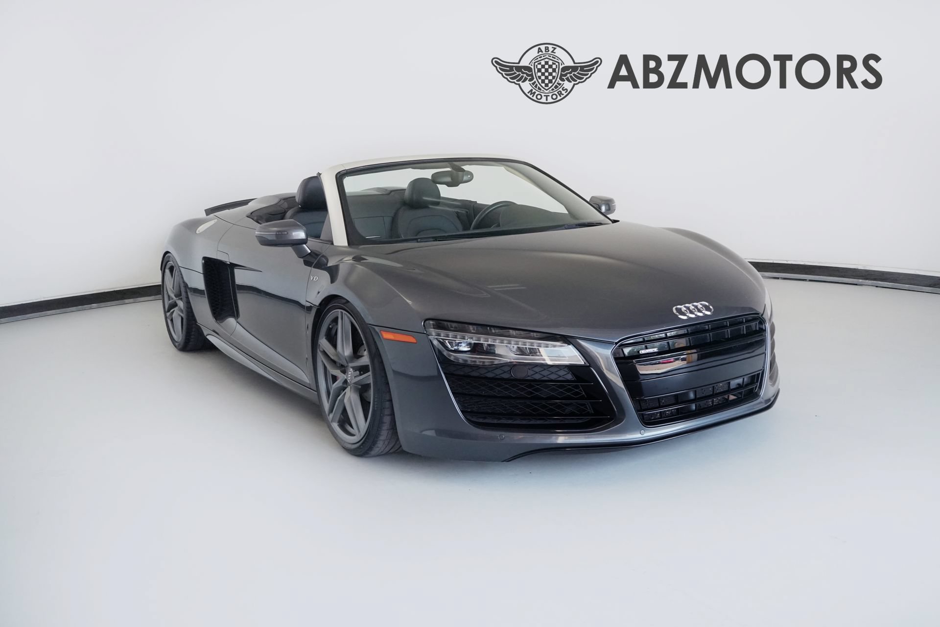 Used 2015 Audi R8 V10 AWD/4WD image 1