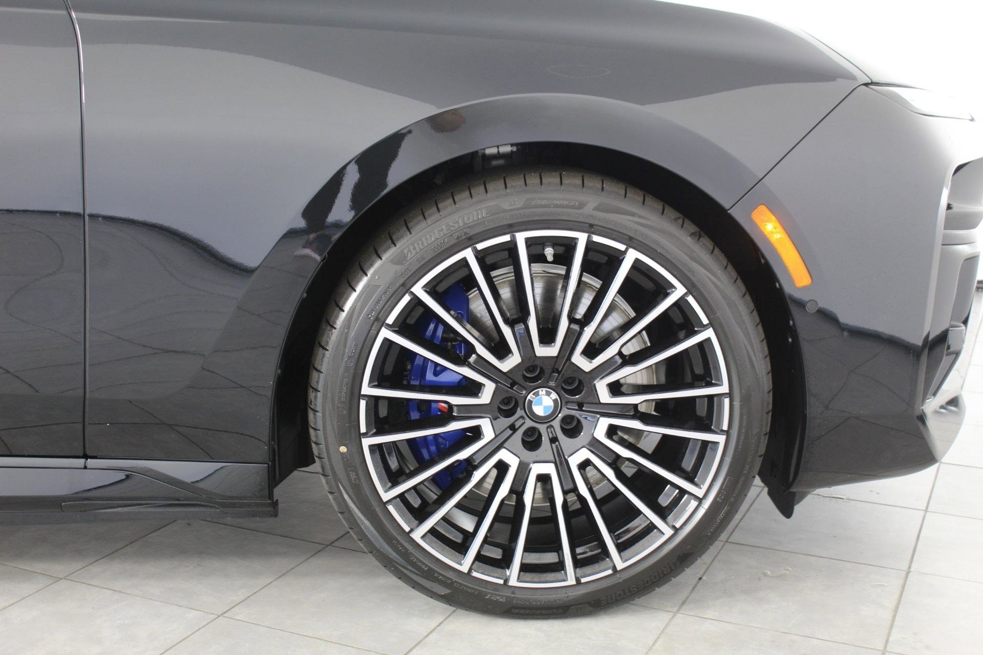 New 2026 BMW 750e xDrive w/ Executive Package image 21