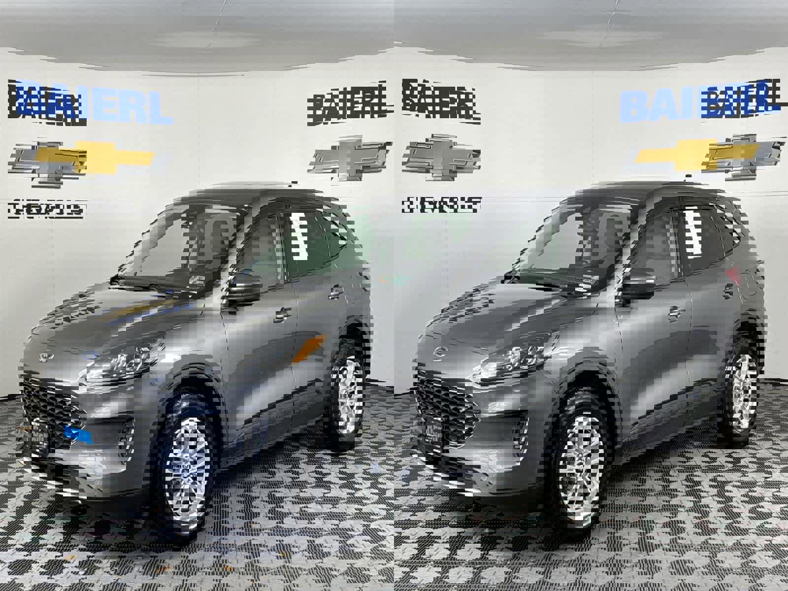 Used 2021 Ford Escape SE w/ Cold Weather Package