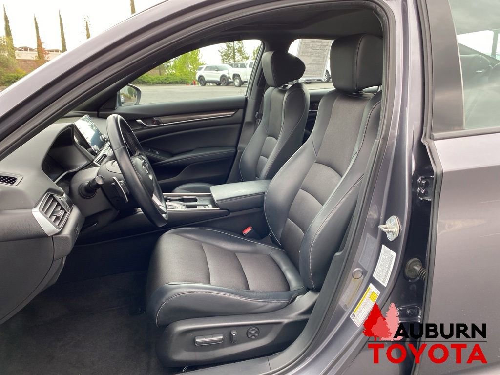 Used 2018 Honda Accord Sport image 28