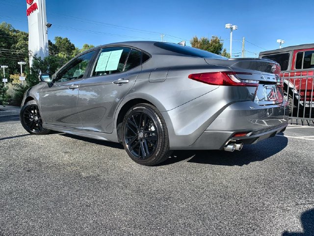 Used 2026 Toyota Camry SE FWD image 6