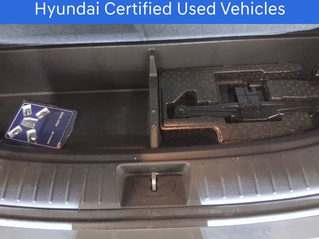 Certified 2022 Hyundai Santa Fe XRT image 16