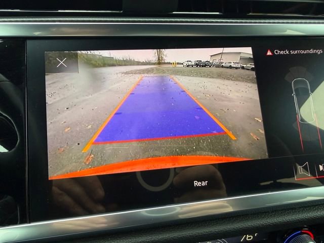 Used 2023 Audi Q3 2.0T Premium image 26