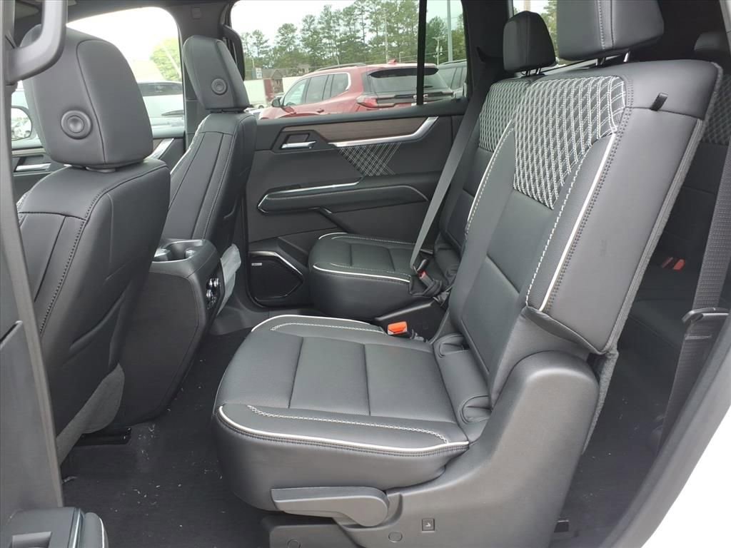New 2026 GMC Acadia Denali w/ Super Cruise Package image 13