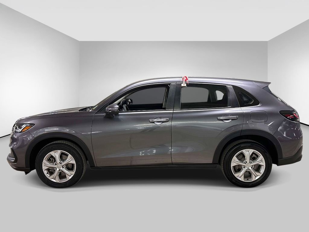 Used 2023 Honda HR-V LX image 2