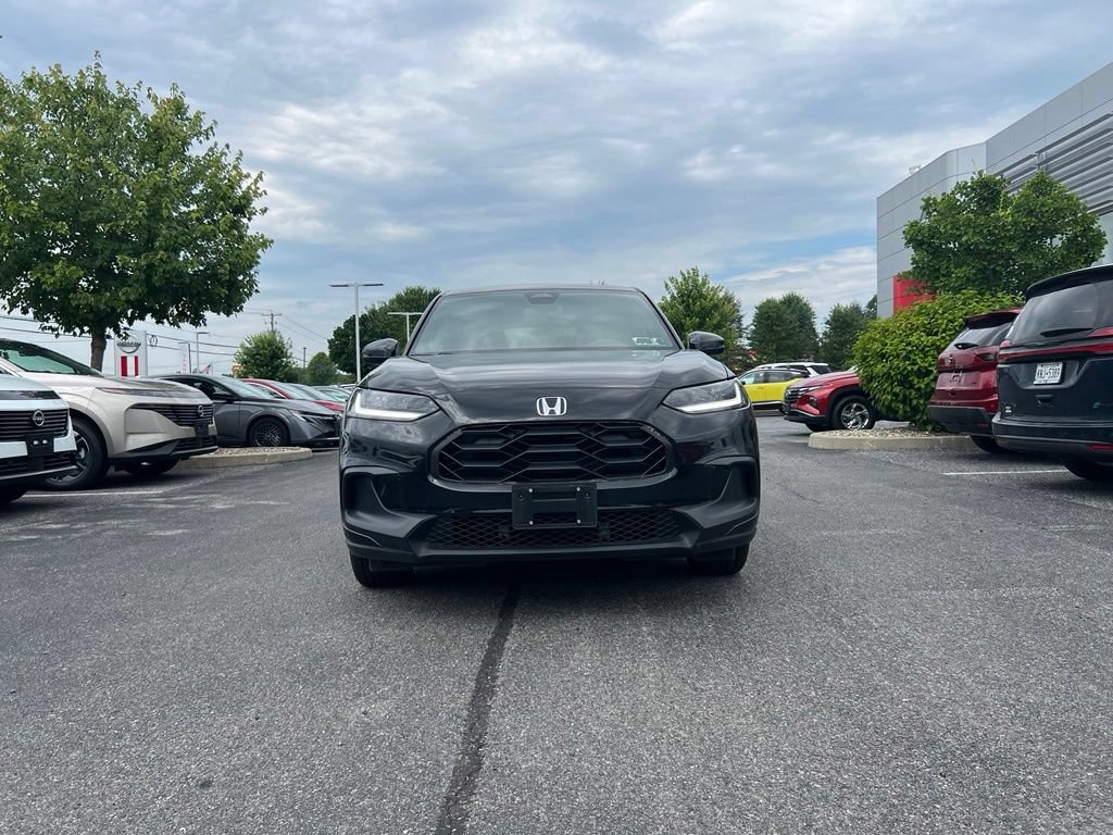 Used 2024 Honda HR-V Sport image 3
