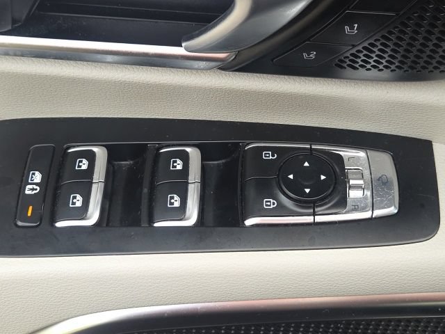 Used 2022 Kia Telluride SX FWD image 25
