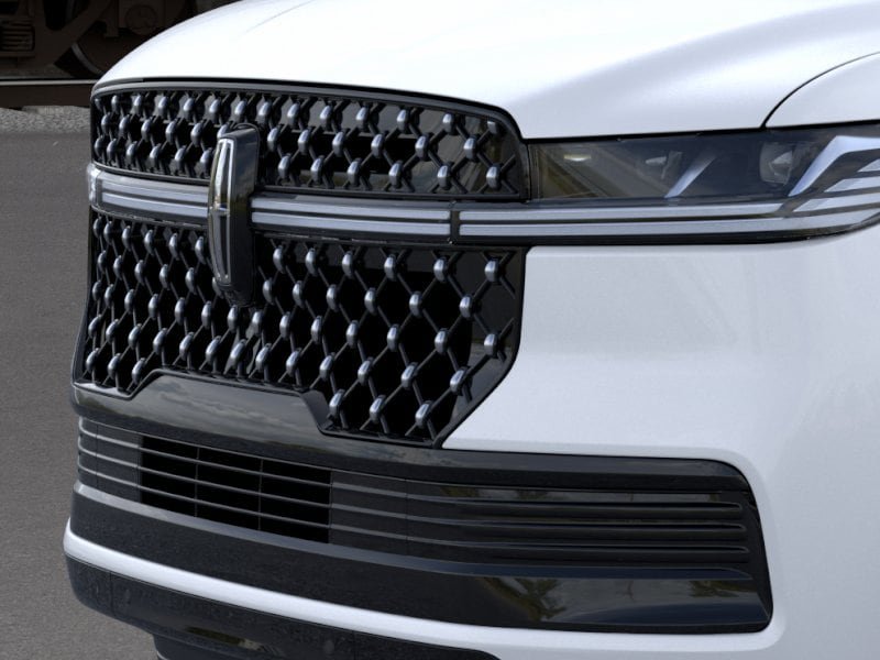 New 2026 Lincoln Navigator L Black Label AWD/4WD image 17