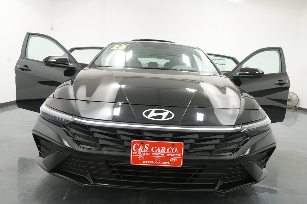 New 2026 Hyundai Elantra Sport FWD image 25