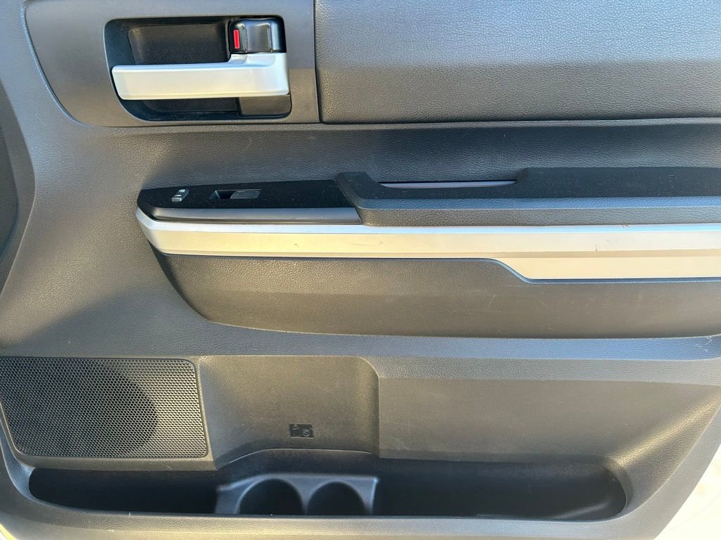 Used 2015 Toyota Tundra SR5 image 29