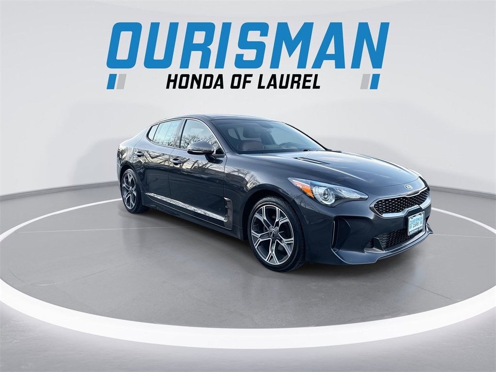 Used 2020 Kia Stinger GT-Line w/ Sun & Sound Package image 2