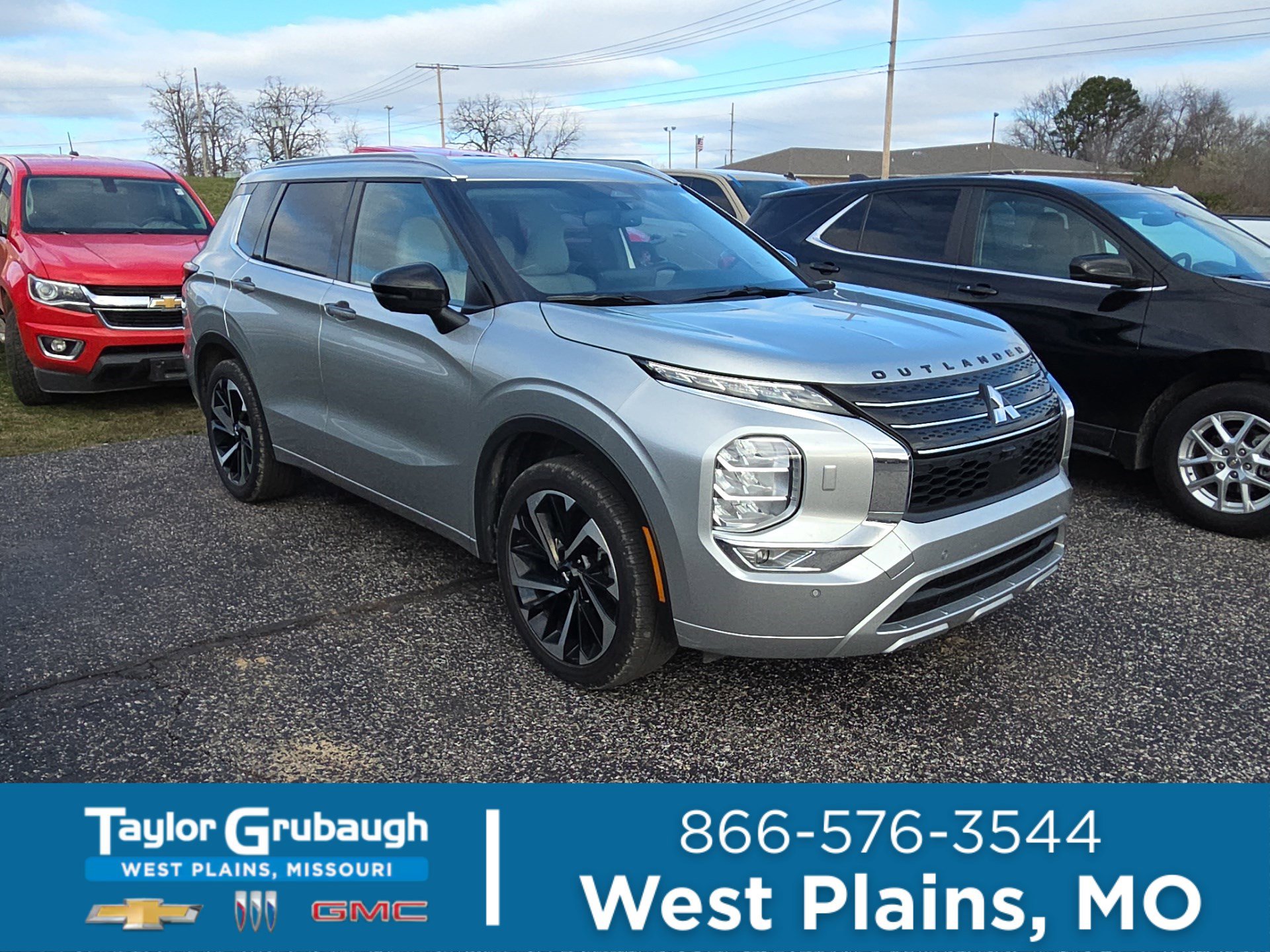 Used 2024 Mitsubishi Outlander SEL