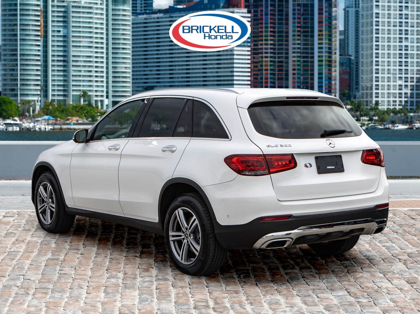 Used 2021 Mercedes-Benz GLC 300 w/ Premium Package image 7