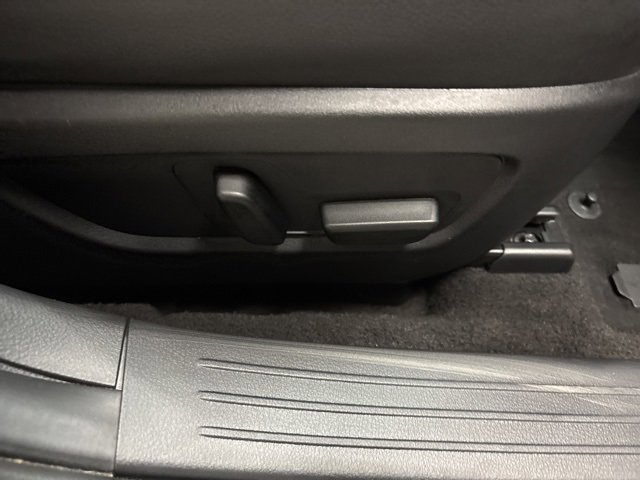 Used 2024 MAZDA CX-50 Meridian Edition w/ Apex Package image 11