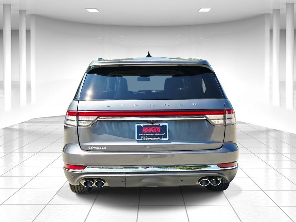 Used 2022 Lincoln Aviator Reserve w/ Equipment Group 201A AWD/4WD image 4