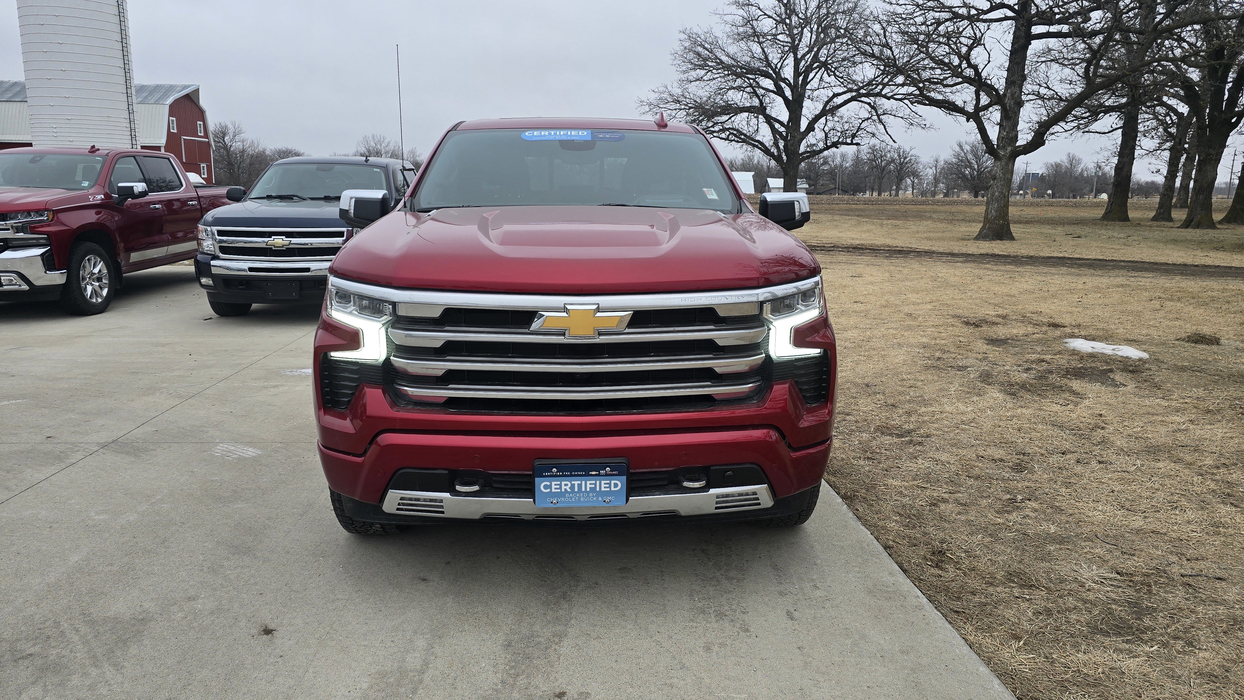 Certified 2025 Chevrolet Silverado 1500 High Country w/ Technology Package image 2
