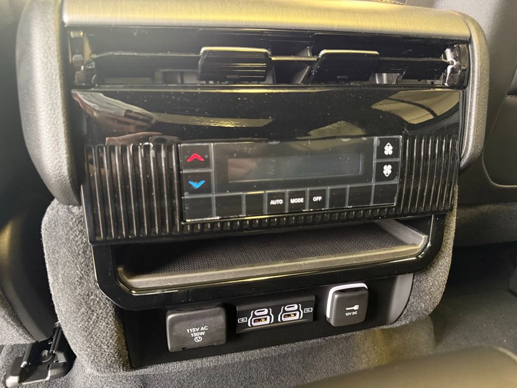 New 2026 Jeep Grand Wagoneer L 4WD w/ Premium Group I image 41