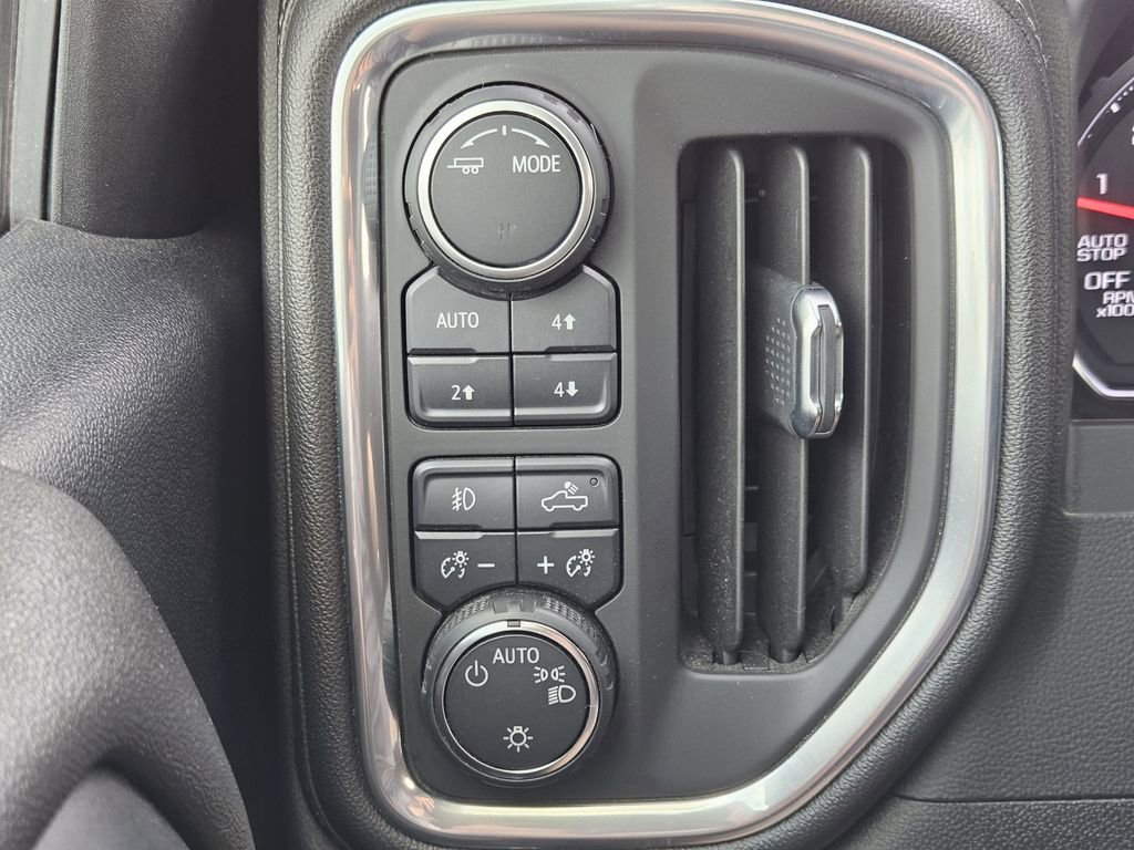 Used 2021 Chevrolet Silverado 1500 RST w/ Texas Edition Plus AWD/4WD image 28