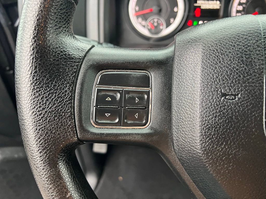 Used 2015 RAM 1500 Express image 34