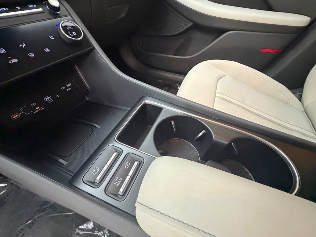 Used 2026 Hyundai Sonata SEL FWD image 34