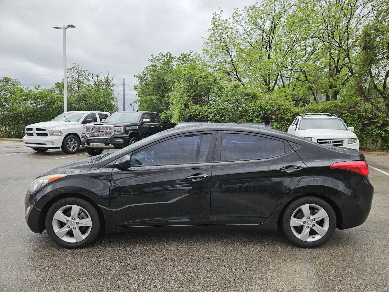 Used 2012 Hyundai Elantra GLS w/ Preferred Pkg 3 image 4