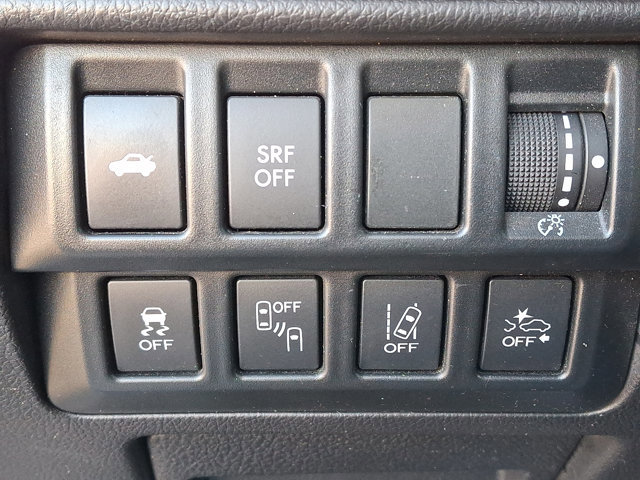 Used 2016 Subaru Legacy 3.6R Limited image 24