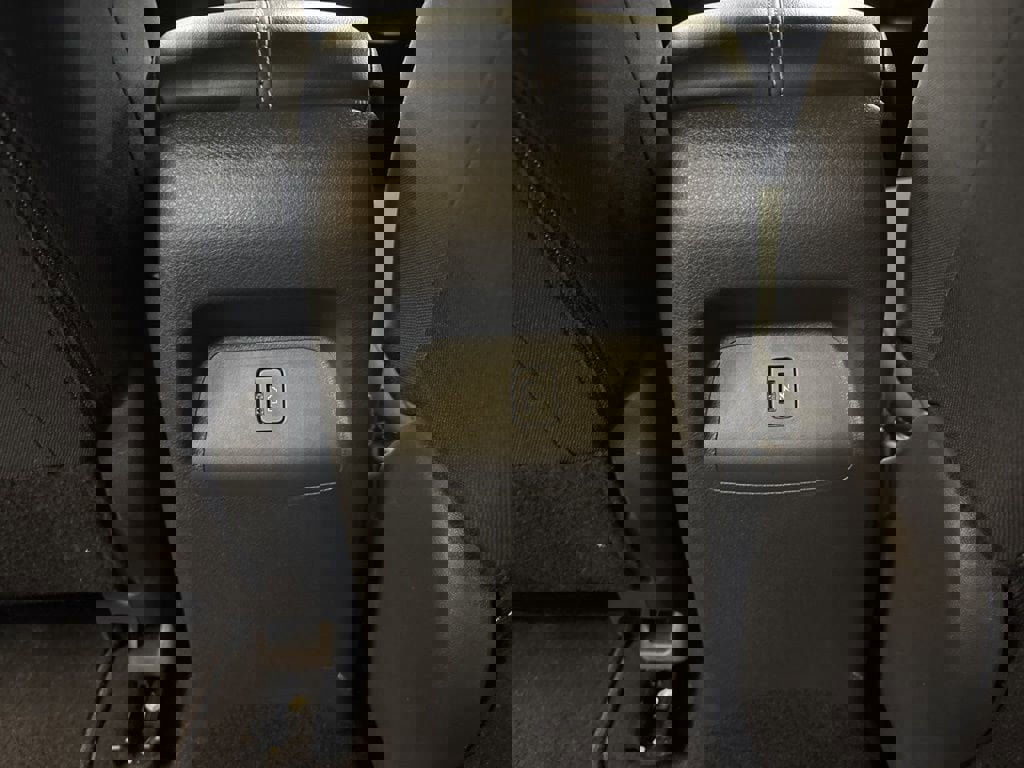 Used 2025 Nissan Sentra SV w/ All-Weather Package FWD image 19