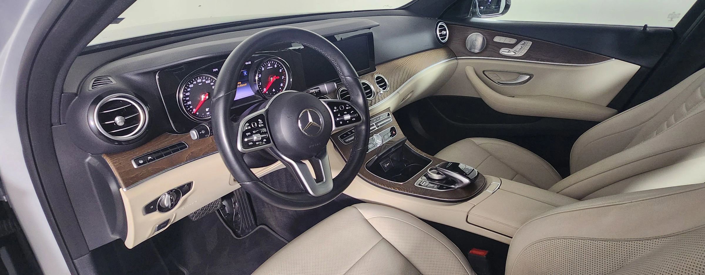 Used 2019 Mercedes-Benz E 450 E 450 4MATIC Sedan 4D image 10