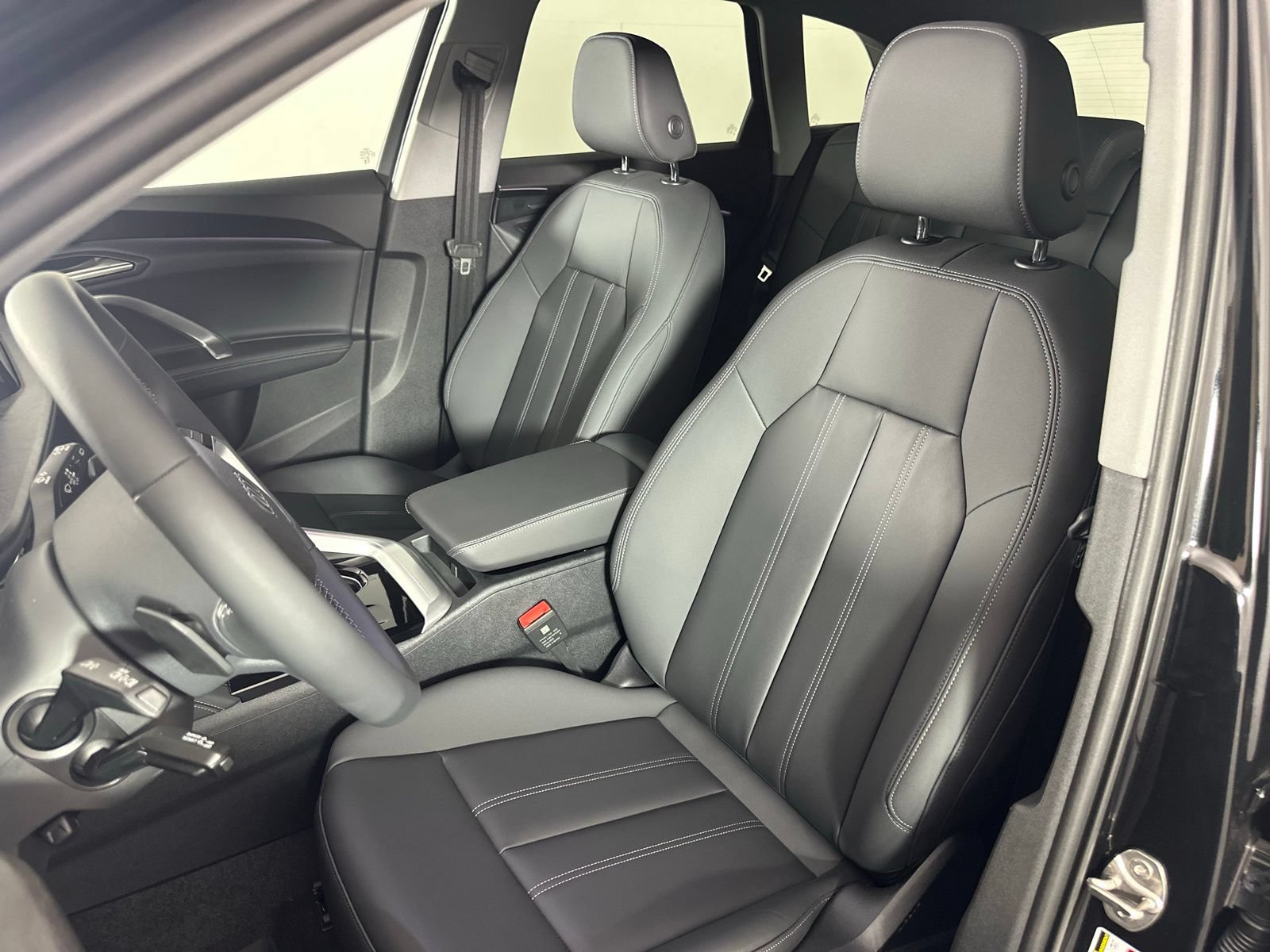 Certified 2025 Audi Q5 Premium w/ Premium Plus AWD/4WD image 10