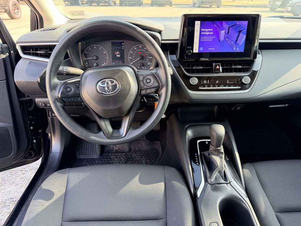 Certified 2024 Toyota Corolla LE image 2