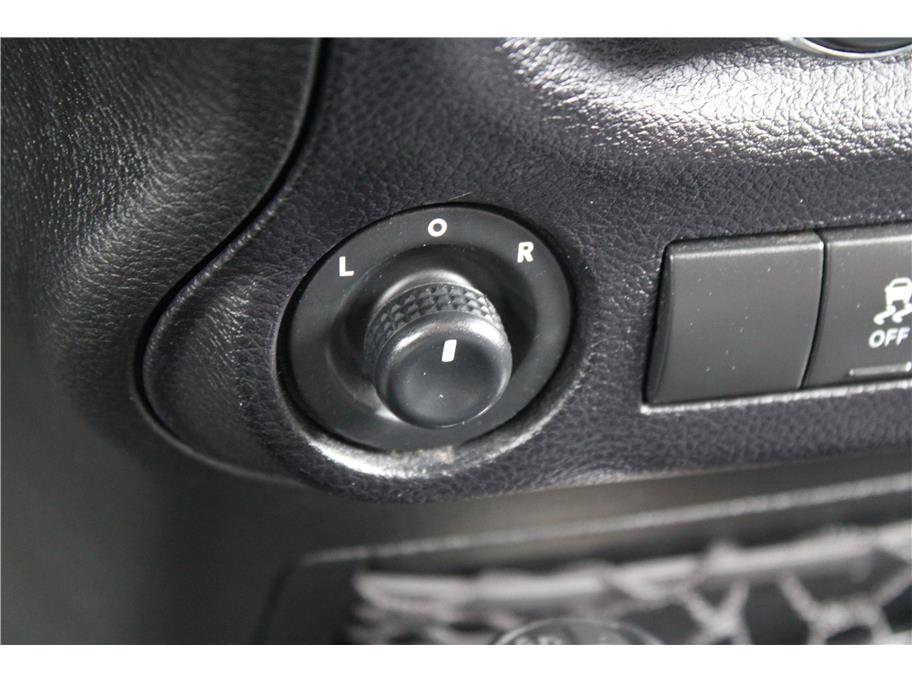 Used 2017 Jeep Wrangler Unlimited Sport w/ Power Convenience Group image 21