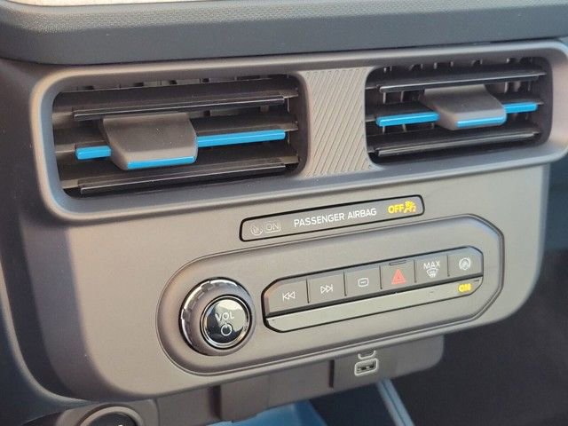 New 2026 Ford Maverick XLT w/ Equipment Group 301A image 18