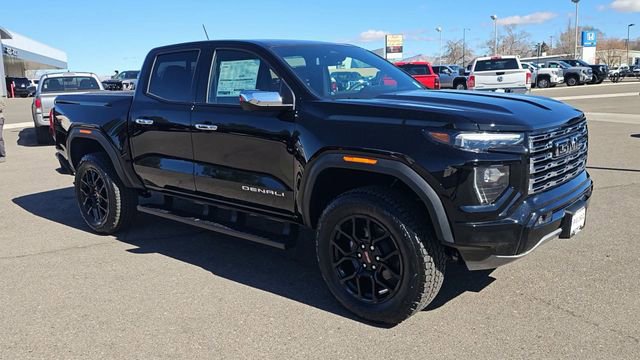New 2026 GMC Canyon Denali w/ LPO, Denali Black Edition image 2